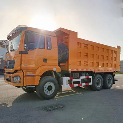 6×4駆動車 大規模建設用 50トンの大容量ダンプトラック