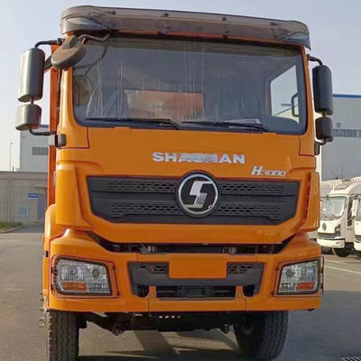 6×4駆動車 大規模建設用 50トンの大容量ダンプトラック