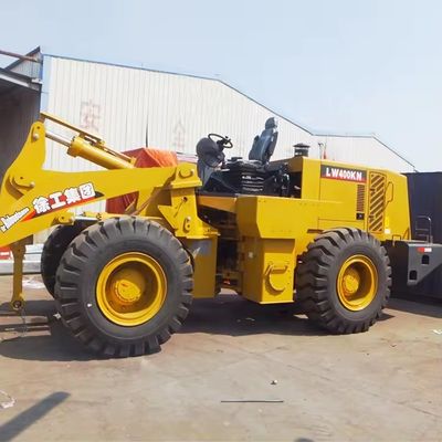 92 KW フロントローダー LW400FN 4 トンの車輪ローダー トラクター 23.5-25 設計