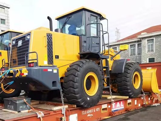 8000*3016*3515 寸法 LW500F 5 トンの車輪ロード機 鉱山ロード機 ワイチャイ/カミングスエンジン
